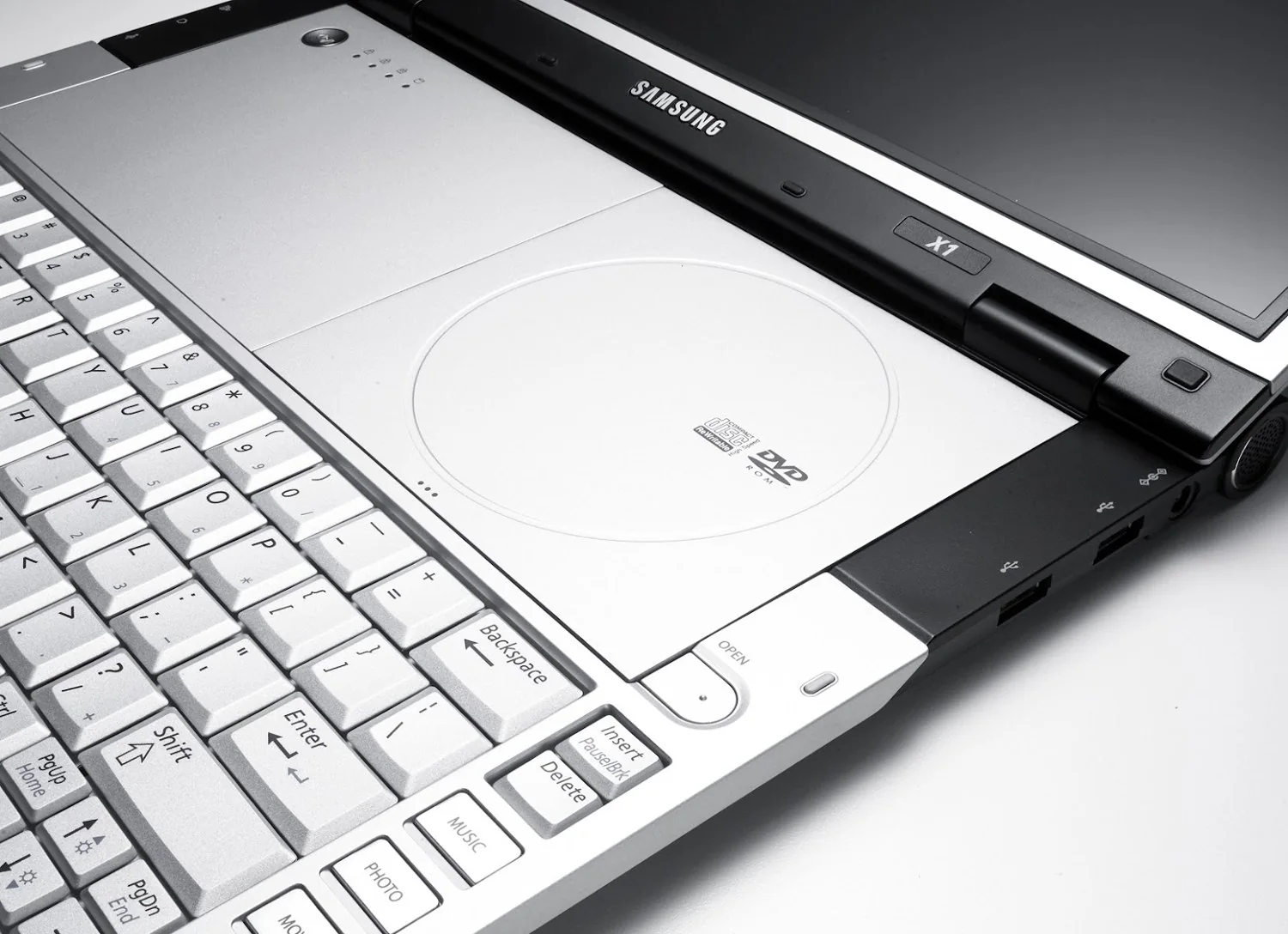 Samsung Note PC Sens X1 프로젝트 이미지 4