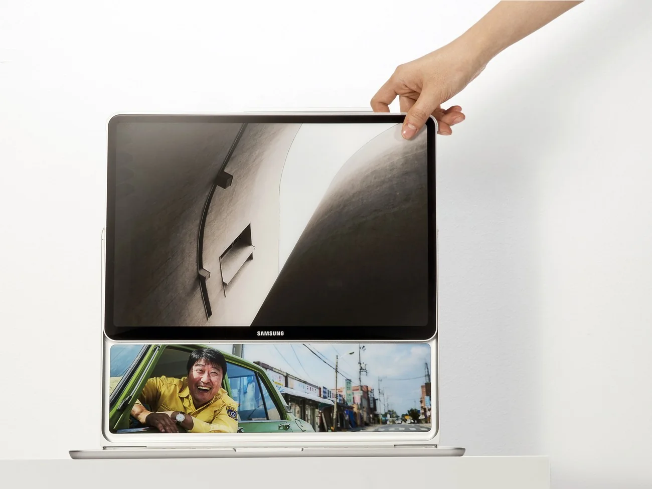 Samsung Dual Display Note PC FX